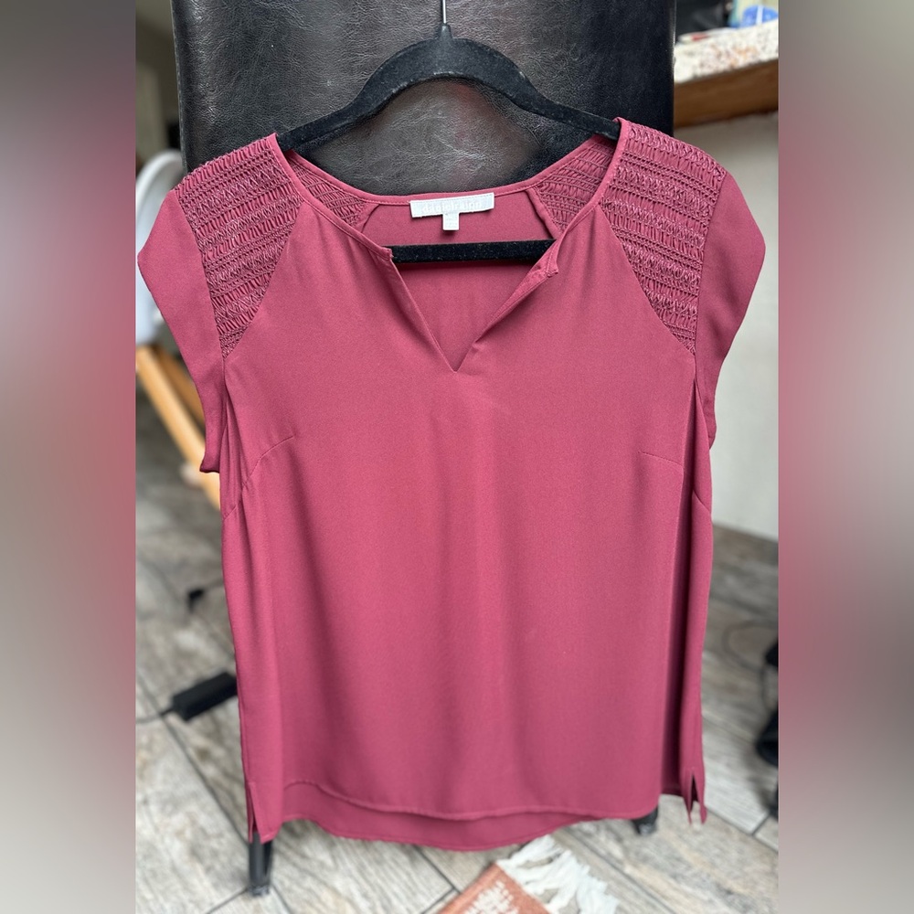 Daniel Rainn Burgundy Sleeveless Blouse with V-Neck